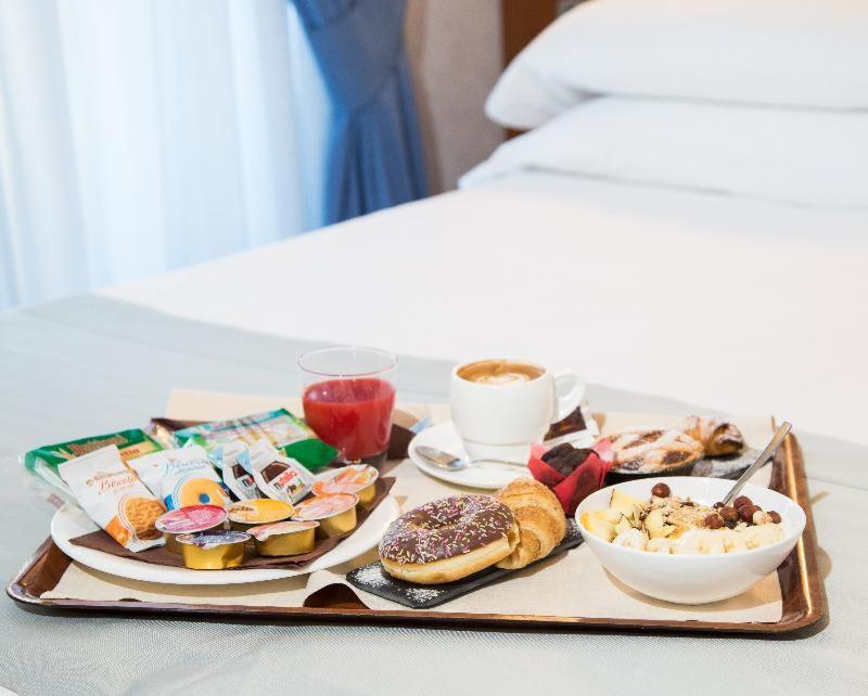Best Western Hotel Plaza Naples Room photo