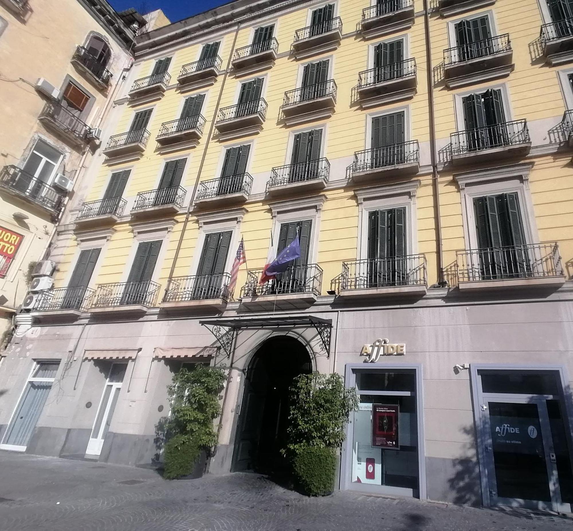 Best Western Hotel Plaza Naples Exterior photo